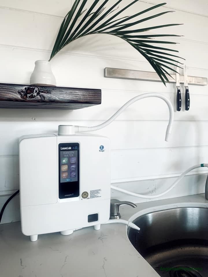 Enagic LeveLuk K8 Kangen Water® Ionizer – Medical-Grade Water Filtration System